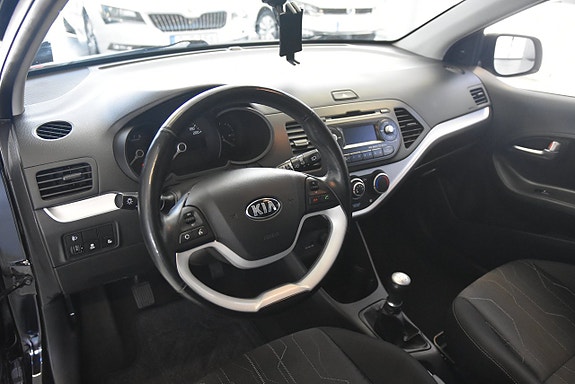 Kia Picanto 6 of 14