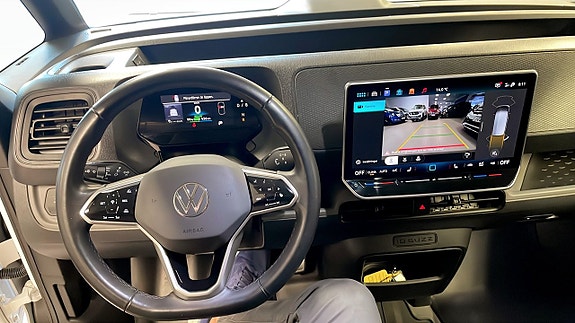 Volkswagen ID. Buzz 10 of 12