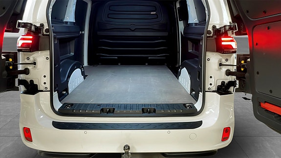 Volkswagen ID. Buzz 12 of 12