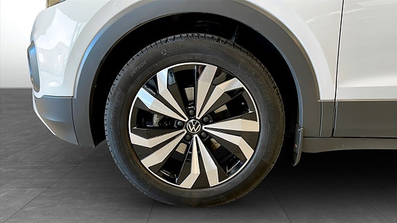 Volkswagen T-Cross 6 of 12