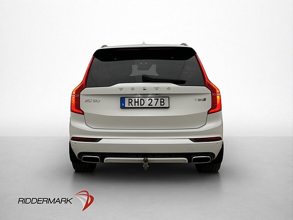 Volvo XC90 8 of 30