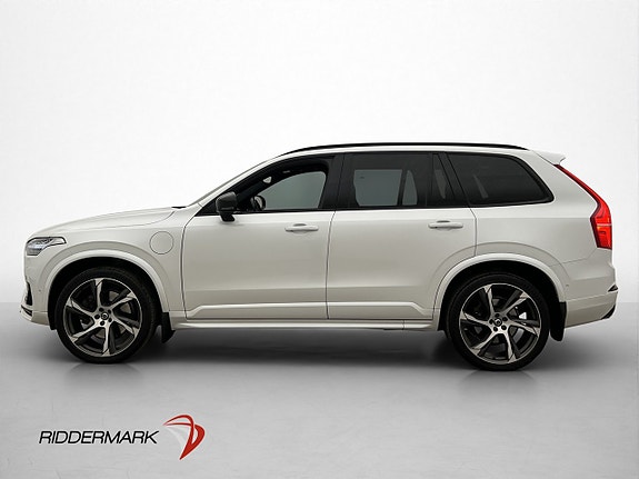 Volvo XC90 4 of 30
