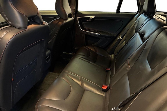 Volvo V60 19 of 22