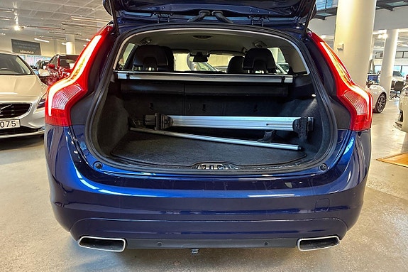 Volvo V60 21 of 22