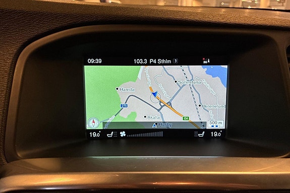 Volvo V60 16 of 22