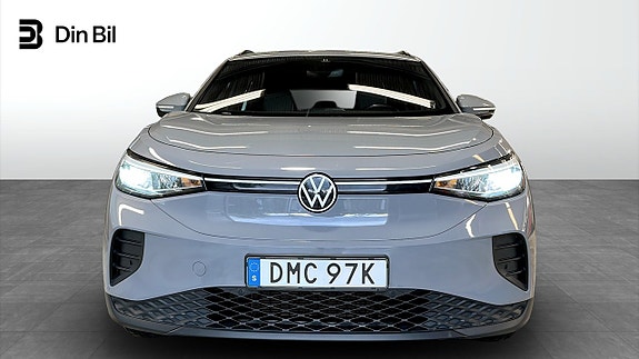 Volkswagen ID.4 4 of 19