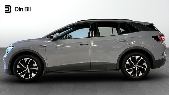 Volkswagen ID.4 2 of 19