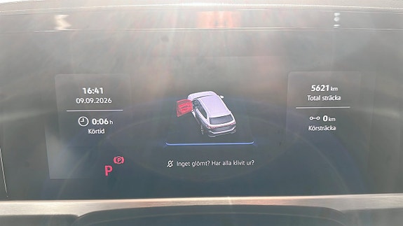 Volkswagen Passat 19 of 23