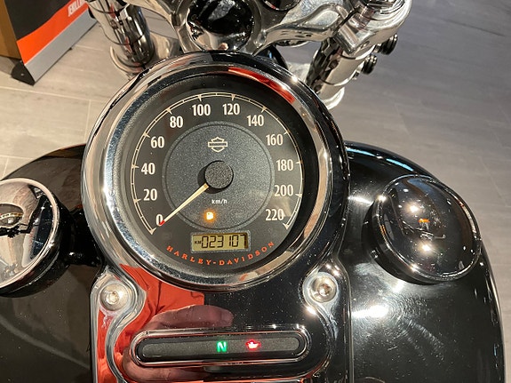 Harley-Davidson Fat Bob 1.7,2013 6 of 6
