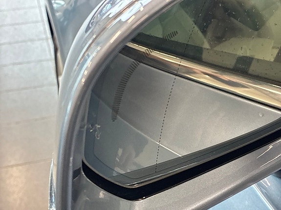 Volvo V90 24 of 27