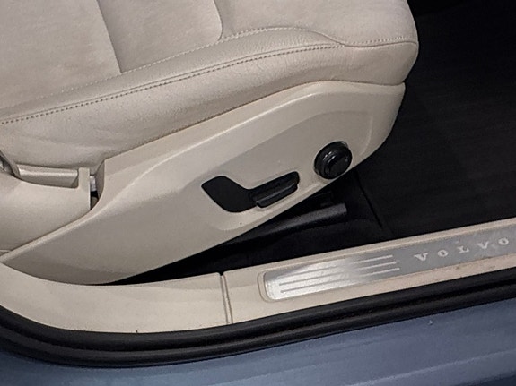 Volvo V90 20 of 27