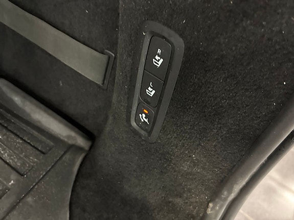 Volvo V90 23 of 27