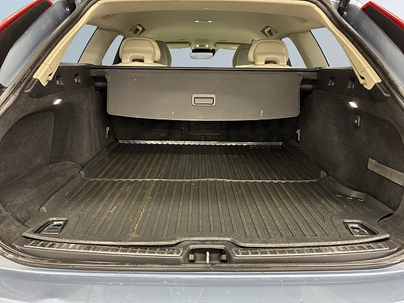 Volvo V90 12 of 27