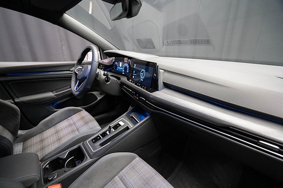 Volkswagen Golf I 17 of 25