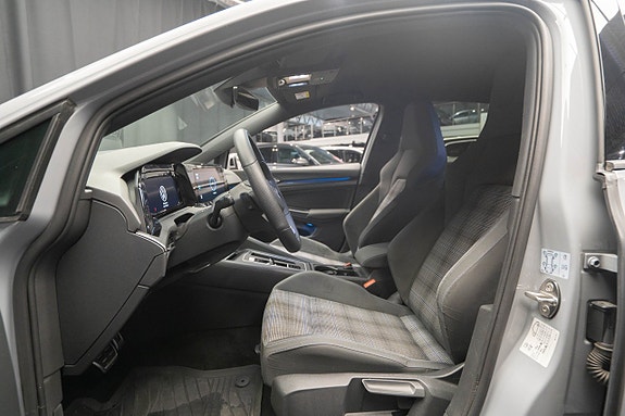 Volkswagen Golf I 18 of 25