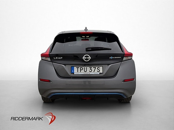 Nissan Leaf 8 of 30