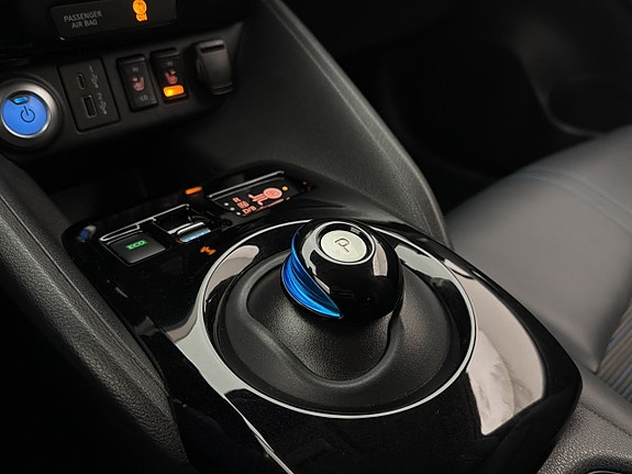 Nissan Leaf 19 of 30
