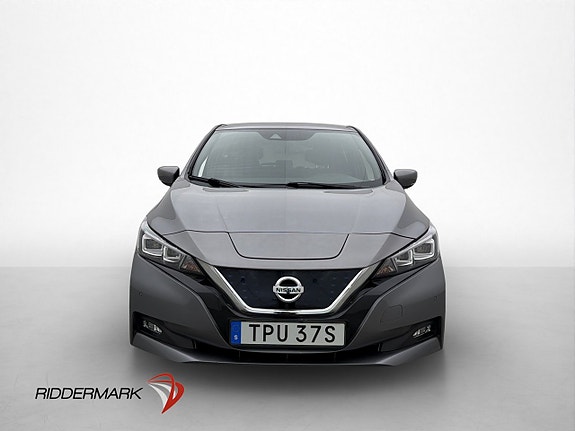 Nissan Leaf 3 of 30