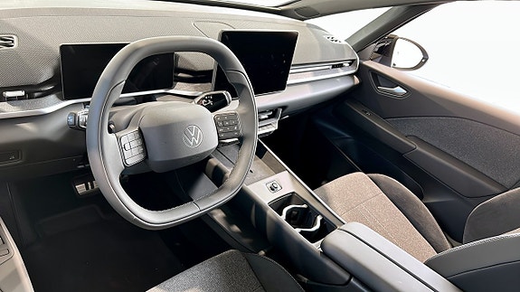 Volkswagen ID.3 Neo 7 of 13