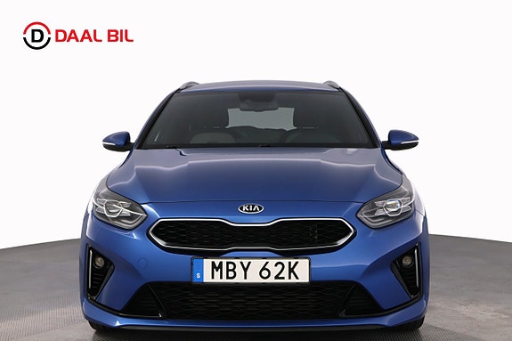 Kia Ceed 2 of 27