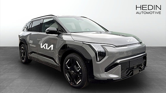 Kia EV3 3 of 12