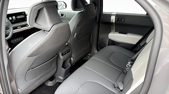 Kia EV3 9 of 12