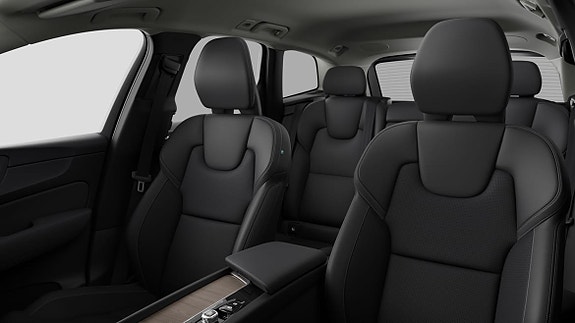 Volvo XC60 16 of 24