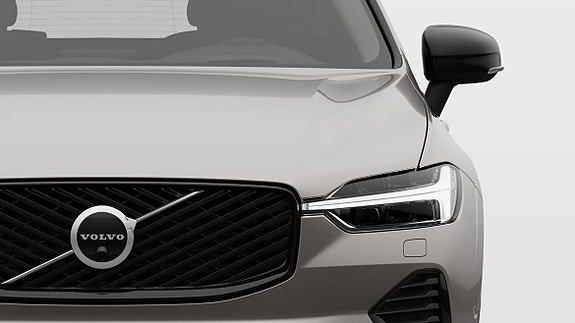 Volvo XC60 14 of 24