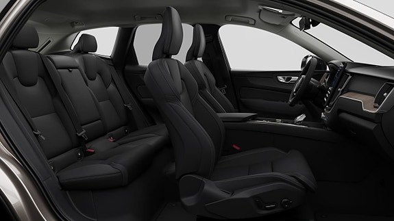Volvo XC60 17 of 24