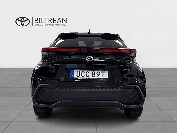 Toyota C-HR 5 of 13