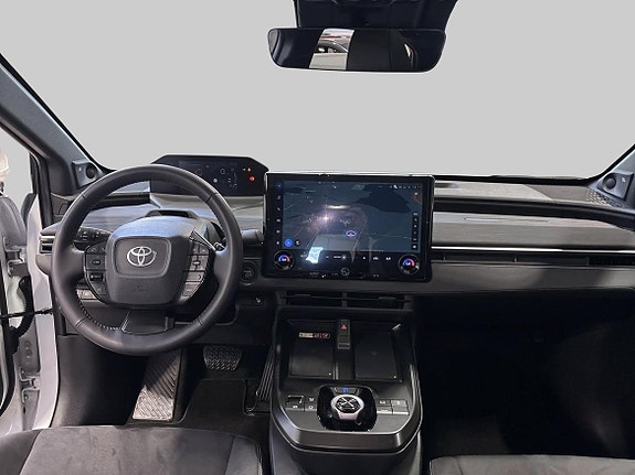 Toyota C-HR 12 of 19