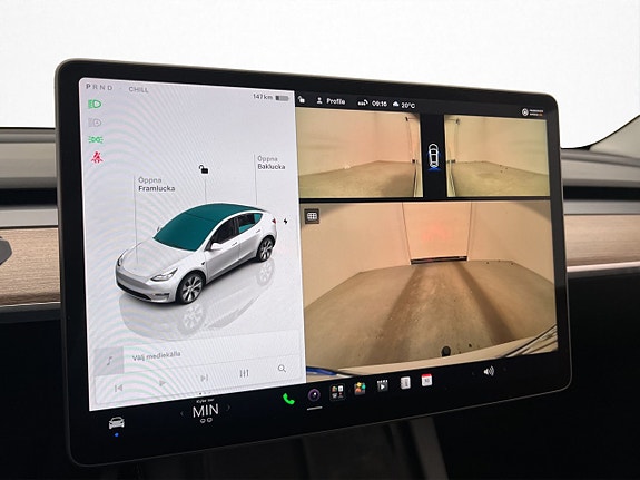 Tesla Model Y 15 of 25