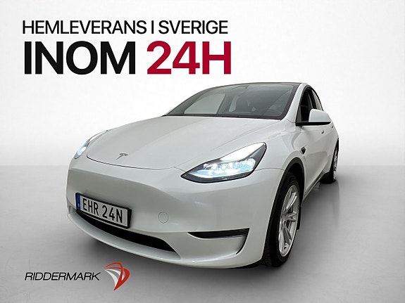 Tesla Model Y 4 of 25