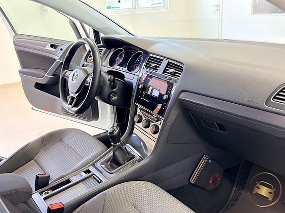 Volkswagen Golf I 9 of 21