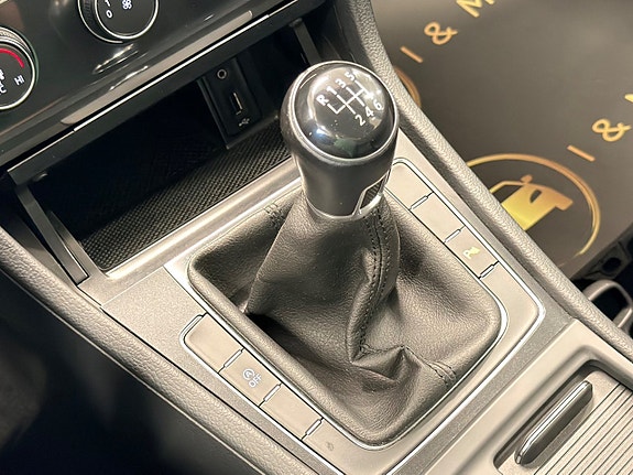 Volkswagen Golf I 16 of 21