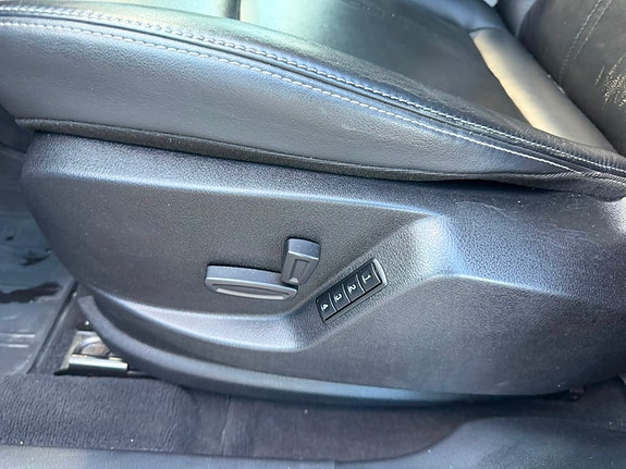 Ford S-MAX 13 of 17