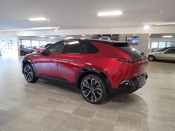 Mazda CX-6e 11 of 23