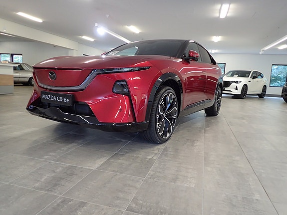 Mazda CX-6e 16 of 23