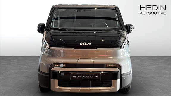 Kia PV5 8 of 13