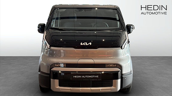 Kia PV5 8 of 13
