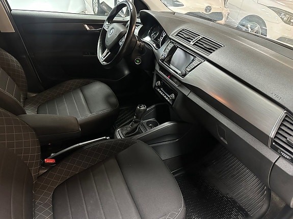 Skoda Fabia 6 of 15
