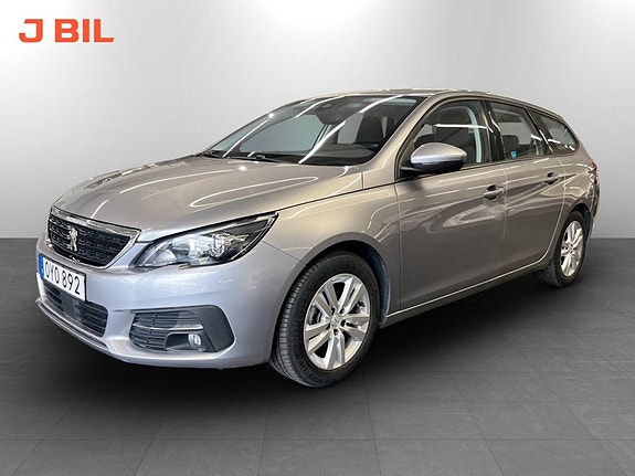 Peugeot 308 SW 14 of 19