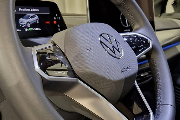 Volkswagen ID.4 11 of 15