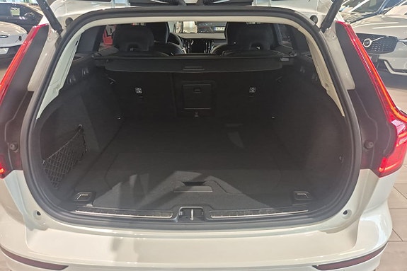 Volvo V60 17 of 20