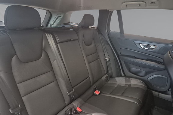 Volvo V60 11 of 20