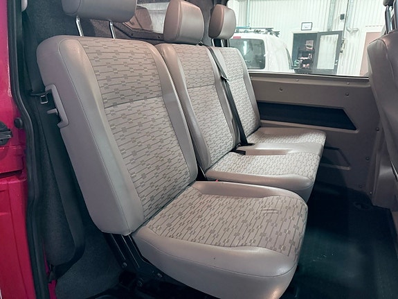 Volkswagen Transporter 10 of 10