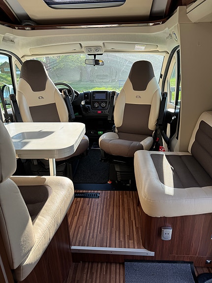 Adria Adria Coral S 670 SLT 2 of 6