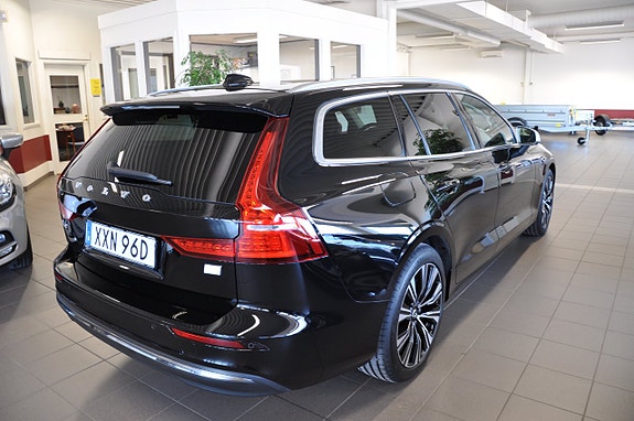 Volvo V60 5 of 14