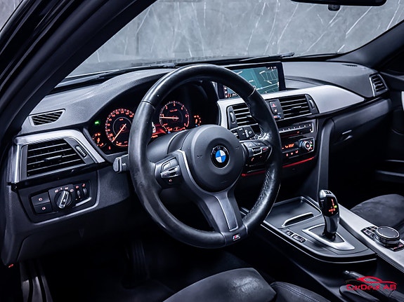 BMW 320d 12 of 27