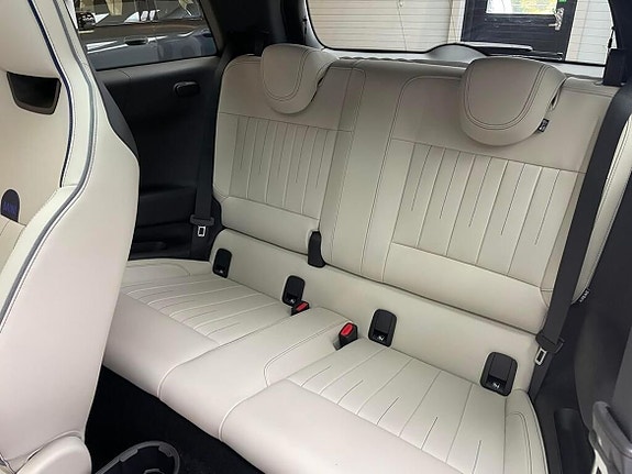 MINI Cooper E 9 of 15